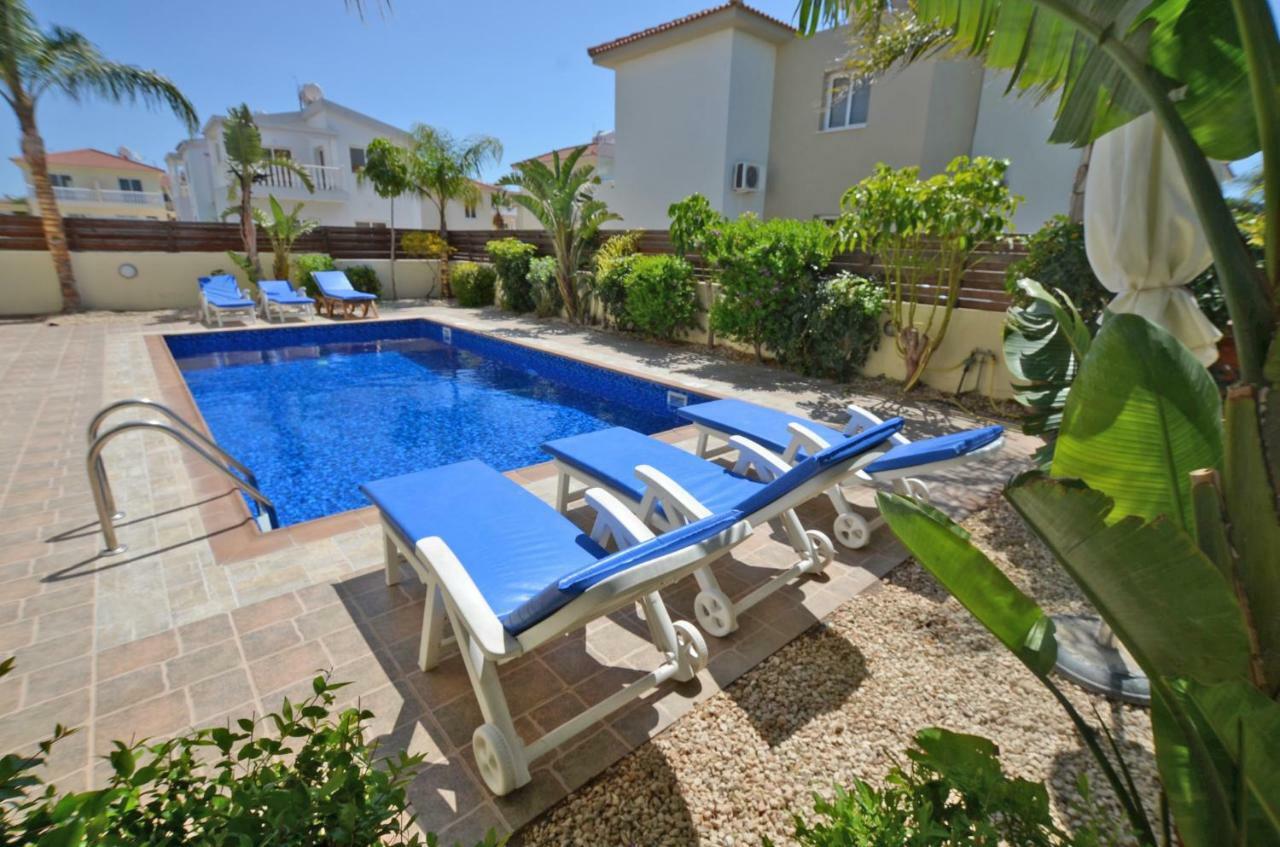 Villa Favor - 3 Bed With Pool Close To Nissi Beach Agia Napa Exterior foto